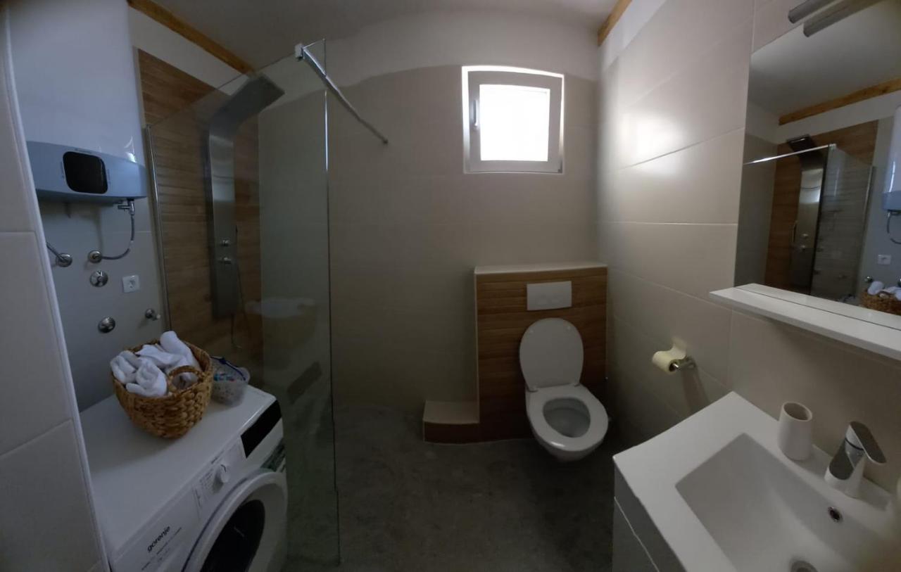 Seaview Suites Ondina Komiža Extérieur photo